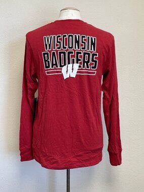 UTS University of Wisconsin Badgers Long Sleeve Red Graphic T-Shirt Size M